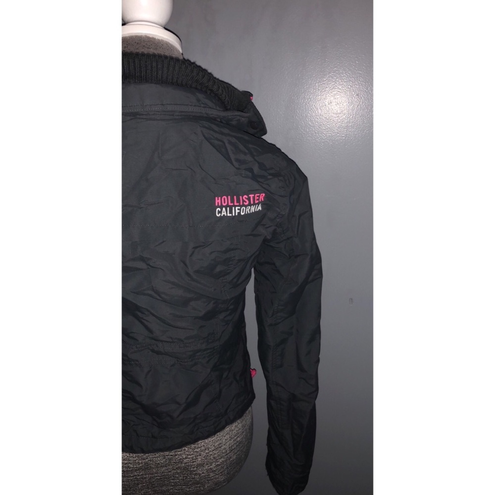 Hollister Winter Jacket - Picture 4 of 4